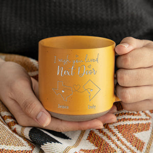 Un ami est un cadeau que vous vous faites - Mug en céramique personnalisé Bestie - Cadeau pour les meilleures amies, BFF, sœurs