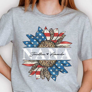 Patriotic Leopard Sunflower Nana - Gift For 4th Of July - Personalized Unisex T-Shirt.