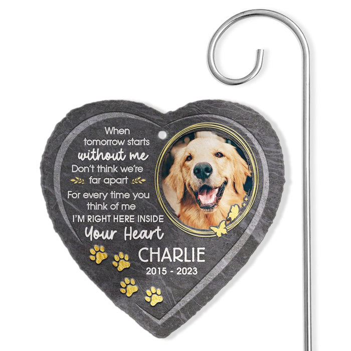 I’m Right Here - Personalized Memorial Garden Slate & Hook - Memorial Gifts - Cemetery Decorations For Grave, Dog Memorial Gifts, Loss Of Dog Sympathy Gift, Dog Memorial Stone