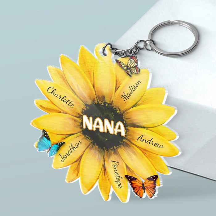 Best Grandma Ever - Family Personalized Custom Flower Shaped Acrylic Keychain - Mother's Day, Birthday Gift For Grandma