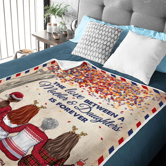 The Love Between A Mother & Daughters Is Forever - Personalized Custom Blanket - Gift For Family, Christmas Gift