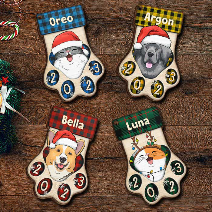 Happy Pawlidays - Christmas Dogs And Smiling Cats - Personalized Custom Paw Shaped Wood Christmas Ornament