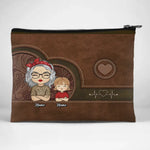 A Garden Of Love Grows In A Grandma's Heart - Family Personalized Custom Cosmetic Bag - Gift For Grandma
