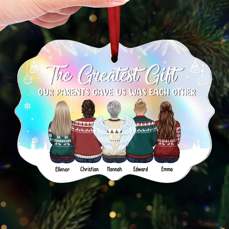 The Family Is The Key Of Christmas - Family Personalized Custom Hologram Ornament - Christmas Gift For Family Members