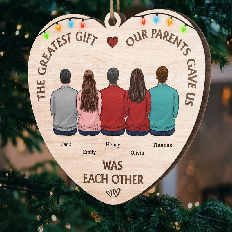 Siblings Are The Best Gift Santa Could Ever Bring - Family Personalized Custom Ornament - Wood Custom Shaped - Christmas Gift For Family Members, Siblings, Brothers, Sisters