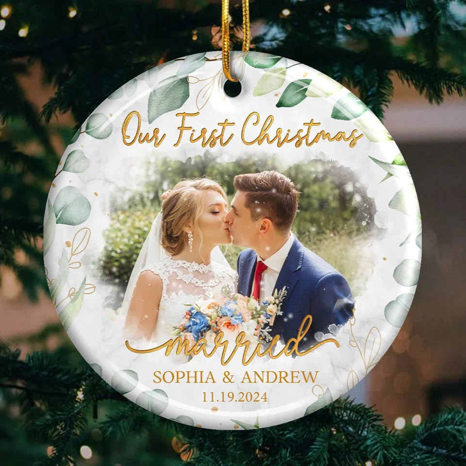 Pawfect House Personalized Glass Ornament – Custom Photo Circle, Anniversary/Wedding Gift For Couples, 3.07 Inch Clear Glass
