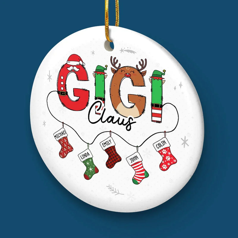 To The Woman Who Makes Every Christmas Magical - Family Personalized Custom Ornament - Ceramic Round Shaped - Christmas Gift For Mom, Grandma