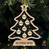 Le plus beau cadeau autour du sapin de Noël est la présence de la famille - Décoration personnalisée pour la famille - Forme personnalisée en acrylique - Cadeau de Noël pour les membres de la famille