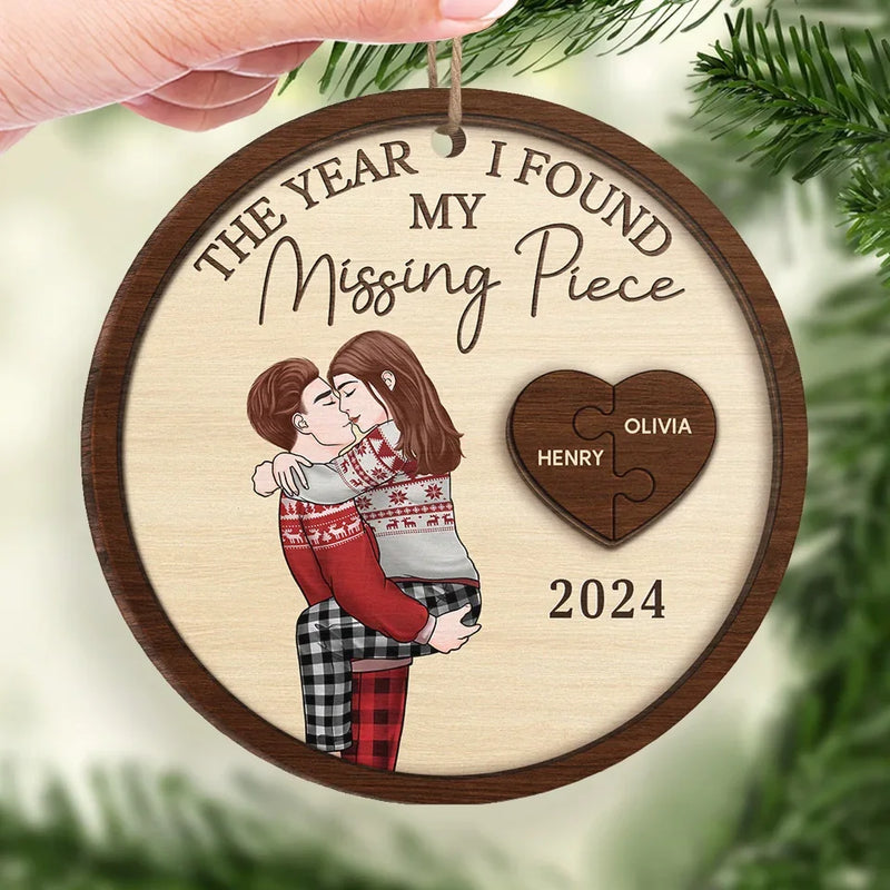 The Year I Discovered My Heart’s Missing Link - Couple Personalized Custom Ornament - Wood Custom Shaped - Christmas Gift For Husband Wife, Anniversary
