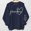 Les grands-mères rendent la vie plus douce – Sweat-shirt unisexe personnalisé avec motif sur la manche – Cadeau de Noël pour maman et grand-mère