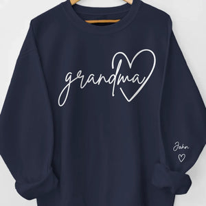 Les grands-mères rendent la vie plus douce – Sweat-shirt unisexe personnalisé avec motif sur la manche – Cadeau de Noël pour maman et grand-mère