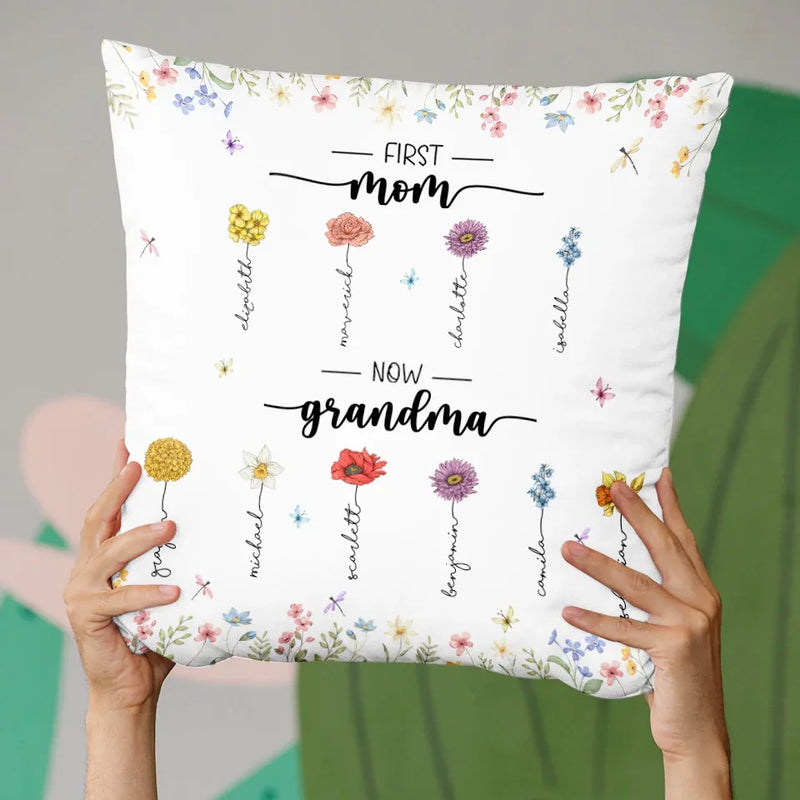 The Love Of Mom And Grandma Blossoms Like The Brightest Flowers - Family Personalized Custom Pillow - Gift For Mom, Grandma
