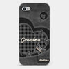 Grandma’s Love Is A Hug That Never Ends - Family Personalized Custom Clear Phone Case - Gift For Mom, Grandma