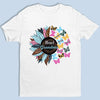 Grandma’s Love Is A Gift That Never Fades - Family Personalized Custom Unisex T-shirt, Premium T-shirt, Hoodie - Gift For Mom, Grandma