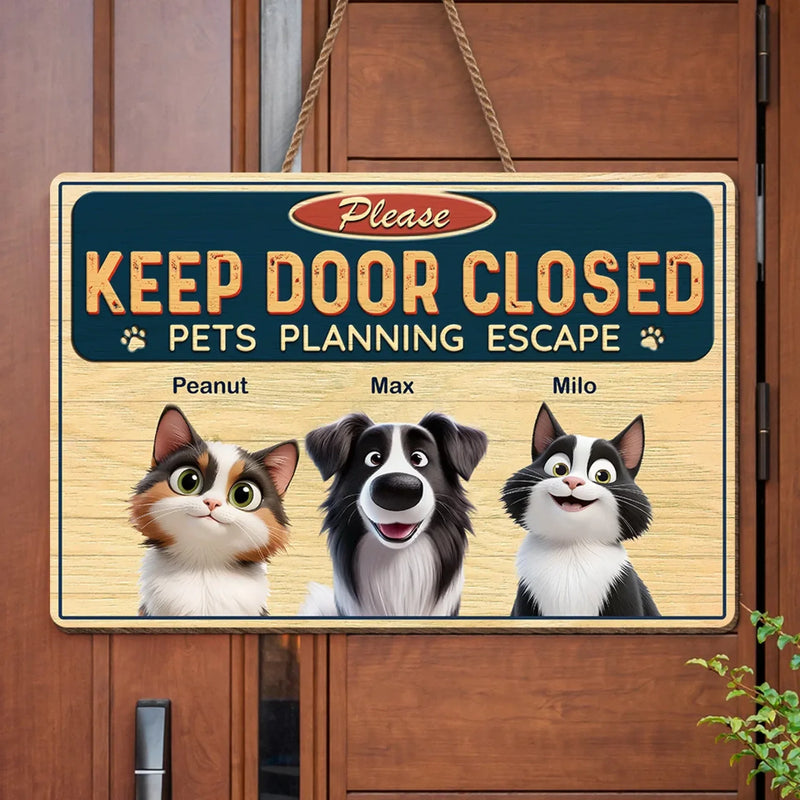 Never Underestimate A Determined Pet - Dog & Cat Personalized Custom Home Decor Wood Sign - House Warming Gift For Pet Owners, Pet Lovers