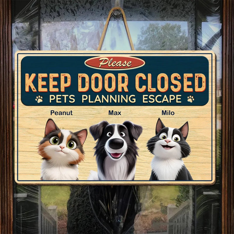 Never Underestimate A Determined Pet - Dog & Cat Personalized Custom Home Decor Wood Sign - House Warming Gift For Pet Owners, Pet Lovers