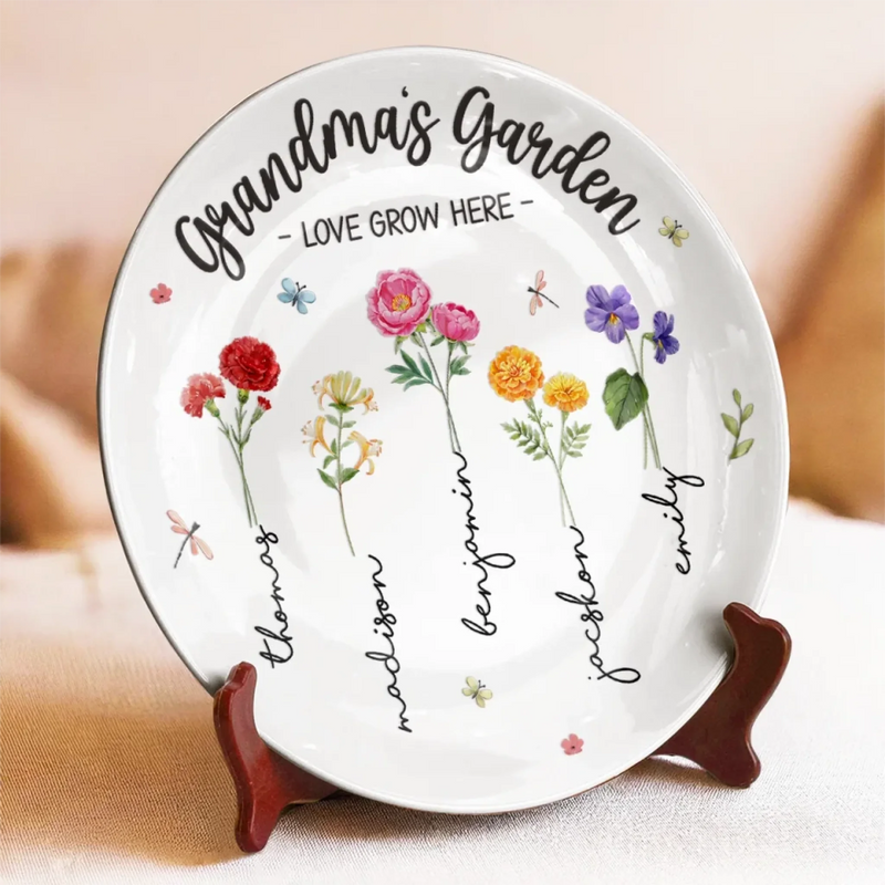 There’s No Place Like Grandma’s Love - Family Personalized Custom Ceramic Plate - Mother's Day, Gift For Mom, Grandma