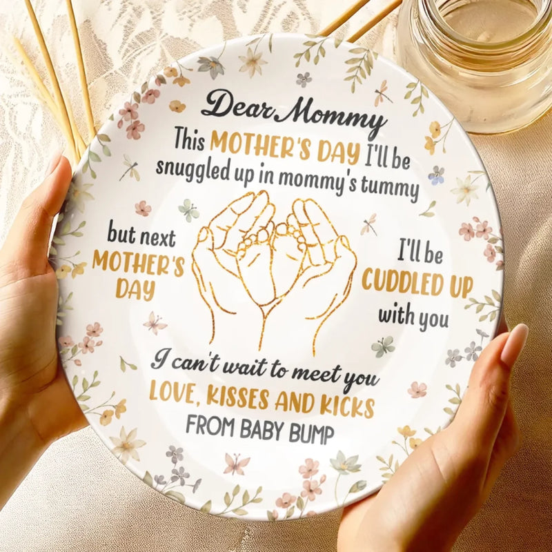 Mommy, I Can’t Wait To Meet You - Family Personalized Custom Ceramic Plate - Mother's Day, Baby Shower Gift, Gift For First Mom
