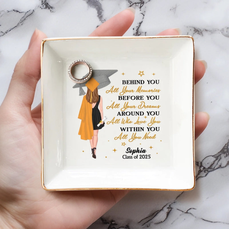 Started With A Dream, Ended With A Cap - Family  Personalized Custom Jewelry Dish - Graduation Gift For Family Members, Siblings, Brothers, Sisters, Best Friends