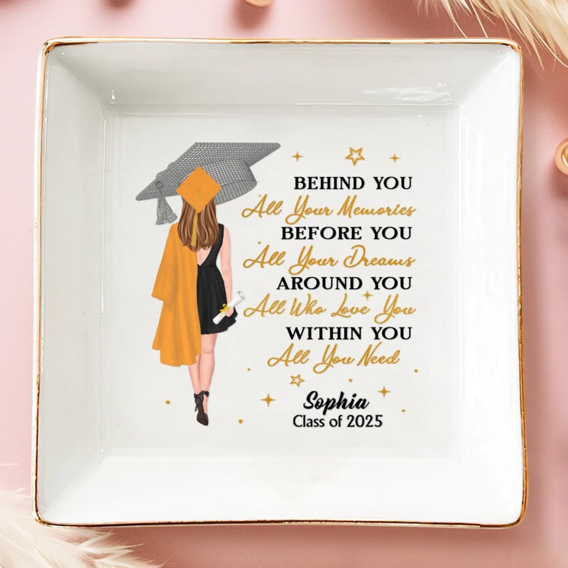 Started With A Dream, Ended With A Cap - Family  Personalized Custom Jewelry Dish - Graduation Gift For Family Members, Siblings, Brothers, Sisters, Best Friends