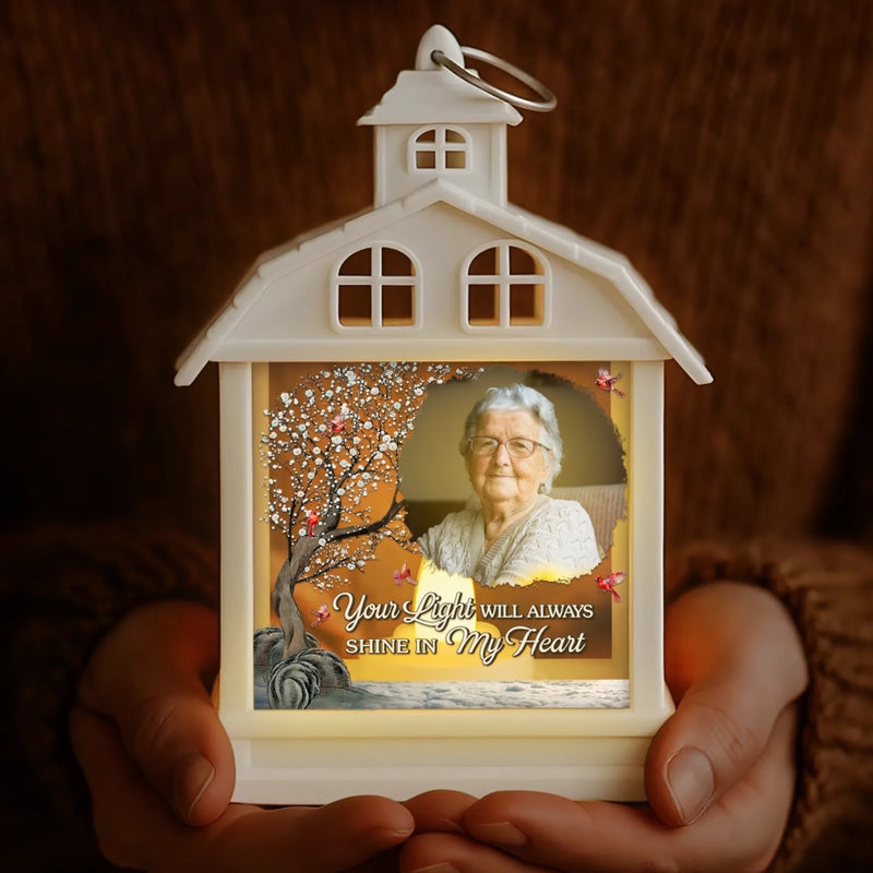 Custom Photo LED House Lantern Light - Personalized Christmas Memorial Sympathy Gifts For Loss Of Mom, Dad - A Beautiful Soul Lives In Memory