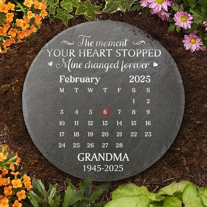 Custom Round Shaped Stone With Stand - Personalized Memorial Sympathy Gifts For Loss Of Mom, Dad - Gone Yet Always Near
