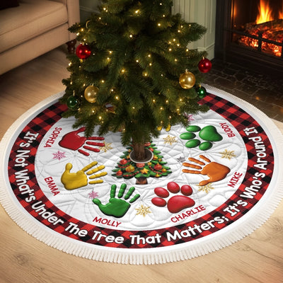 Custom Tree Skirt - Personalized Christmas Birthday Gifts For Mom, Dad, Brother, Sister, Kids - Love Grows Beneath This Tree
