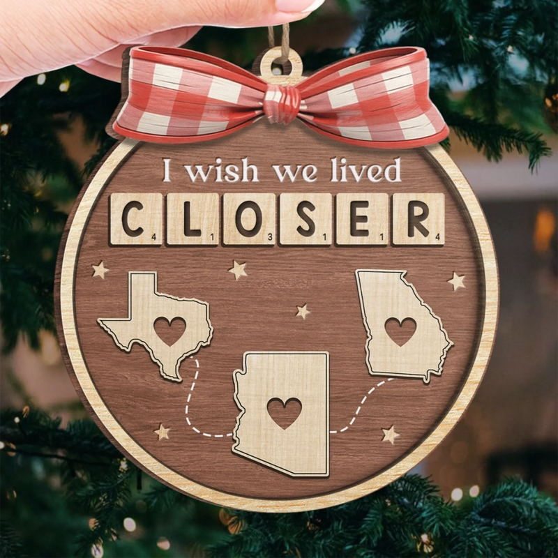 Custom Long Distance Wood Ornament - Personalized Best Friend Birthday Gifts For Women, Besties, Sisters, BFF - Across Borders Our Bond Remains