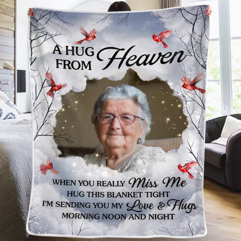 Custom Photo Cardinal Blanket - Personalized Memorial Sympathy Gifts For Loss Of Mom, Dad - Your Love Still Surrounds Me