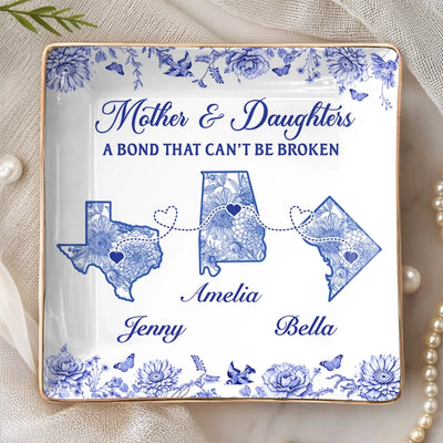 Custom Long Distance Full-Print Jewelry Dish - Personalized Birthday Gifts For Mom, Daughter - No Distance Between Hearts