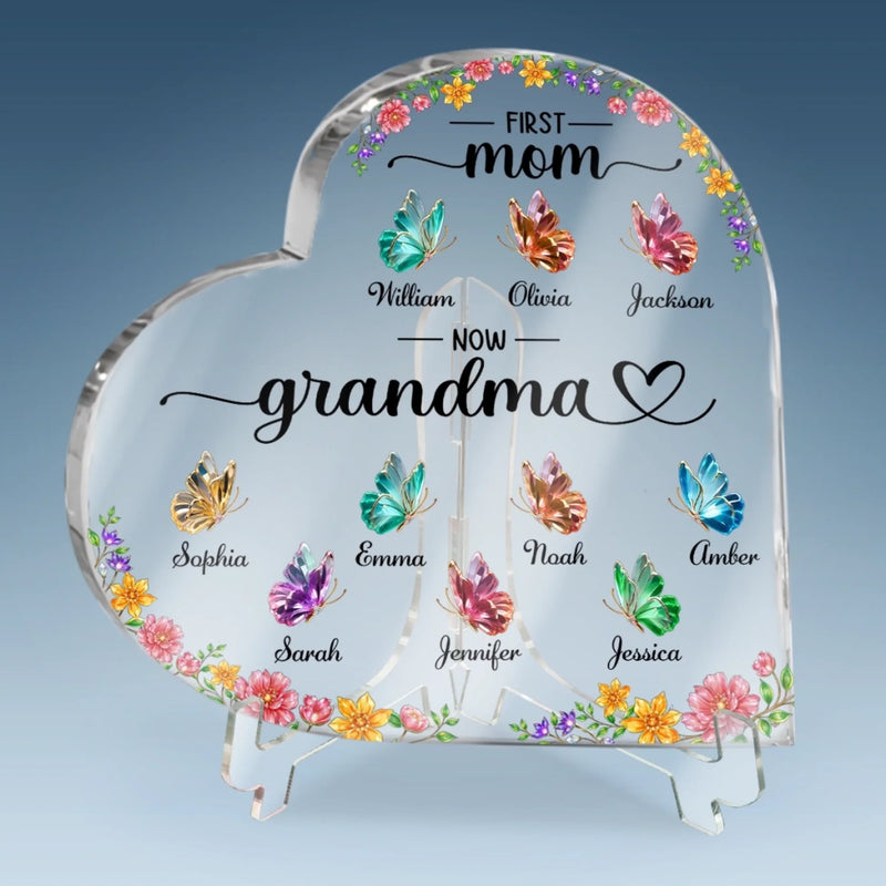 Custom Heart Shaped Acrylic Plaque - Personalized Mother's Day Gifts For Mom, Grandma - Love Grows In Our Family