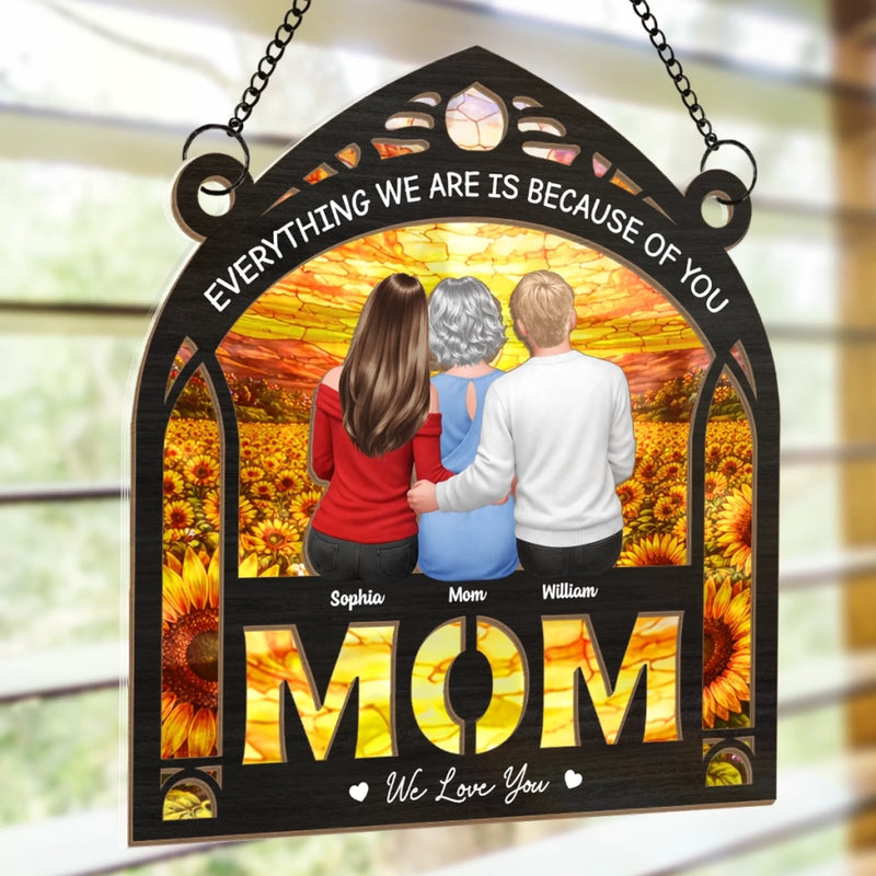 Custom Window Hanging Suncatcher Ornament - Personalized Mother's Day Birthday Gifts For Mom, Grandma - Mom Makes Life Beautiful