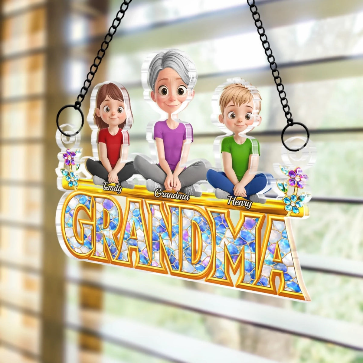 Custom Window Hanging Suncatcher Ornament - Personalized Mother's Day Birthday Gifts For Mom, Grandma - Grandma’s Love Never Fades