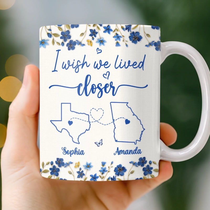 Custom Long Distance Mug - Personalized Best Friend Birthday Gifts For Women, Besties, Sisters, BFF - Friendship With No Borders