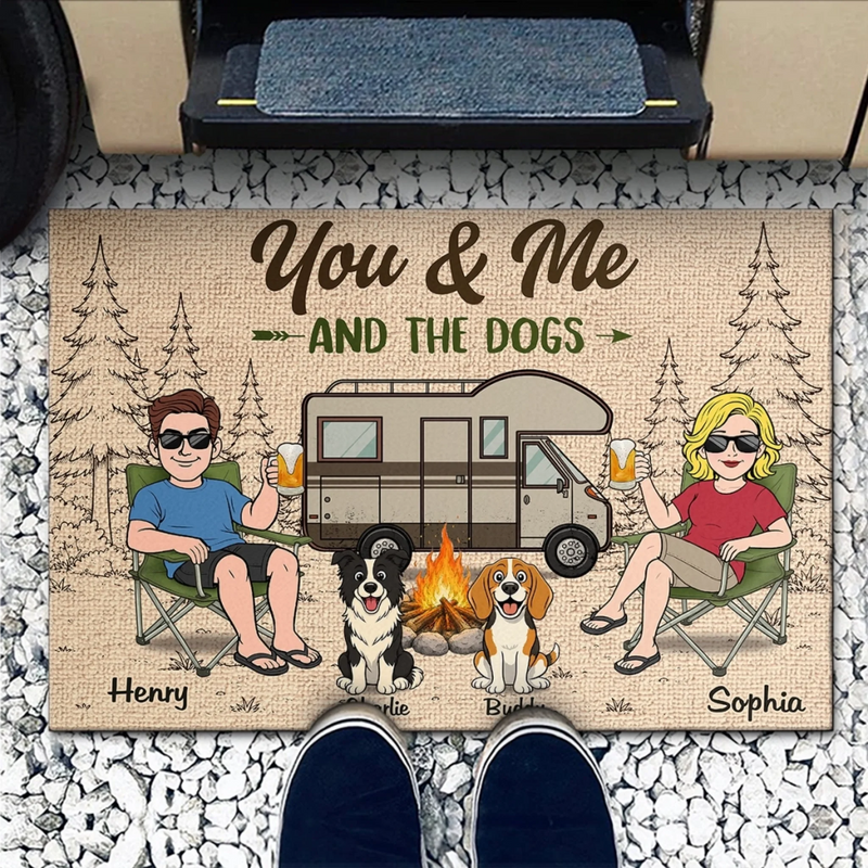 Custom Home Decor Decorative Mat - Personalized Anniversary Wedding Camping Gifts For Campers, Husband And Wife, Him And Her, Dog Lovers - Chillin By The Fire