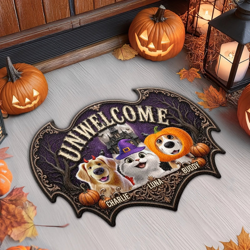 Custom Shaped Doormat - Personalized Halloween Decor Birthday Gifts For Dog Cat Lovers, Dog Dad And Mom, Cat Owners - A Very Spooky Home