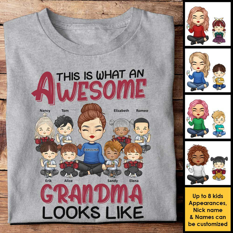 This Is What An Awesome Grandma Looks Like - Gift For Mom, Grandma - Personalized Unisex T-shirt, Hoodie