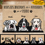 Todos los invitados deben ser aprobados por el perro Spanish - Funny Personalized Dog Decorative Mat