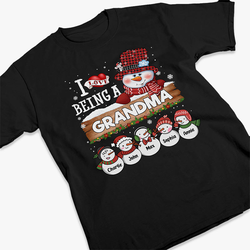 I Love Being A Grandma - Family Personalized Custom Unisex T-shirt, Hoodie, Sweatshirt - Christmas Gift For Mom, Grandma, Grandpa