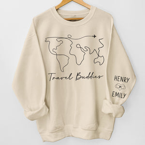 Nous sommes en vacances - Sweat-shirt unisexe personnalisé avec motif sur la manche - Cadeau de vacances, cadeau pour les amoureux de voyages d'aventure, mari et femme, anniversaire