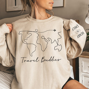 Nous sommes en vacances - Sweat-shirt unisexe personnalisé avec motif sur la manche - Cadeau de vacances, cadeau pour les amoureux de voyages d'aventure, mari et femme, anniversaire