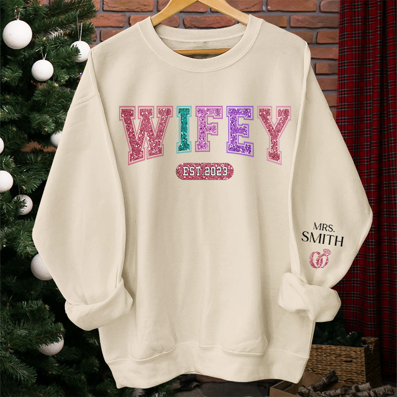 J'ai besoin de toi comme un cœur a besoin d'un battement - Sweat-shirt unisexe personnalisé pour couple avec motif sur la manche - Cadeau pour mari, femme, anniversaire