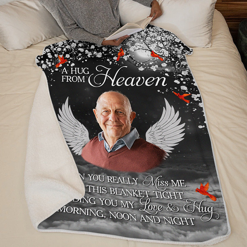 Custom Photo Sending You My Hug - Memorial Personalized Custom Blanket - Christmas Gift, Sympathy Gift For Family Members