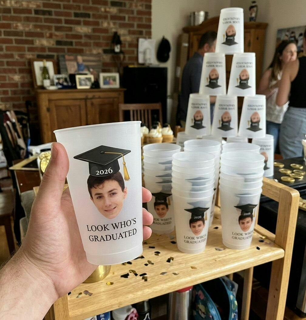 graduation-reviews-5.jpeg__PID:1cbc561f-030a-4261-afef-22c9a37df49c