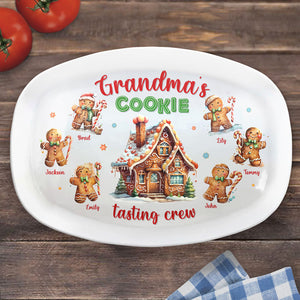 Grandma Never Runs Out Of Hugs Or Cookies - Family Personalized Custom Platter - Christmas Gift For Grandma