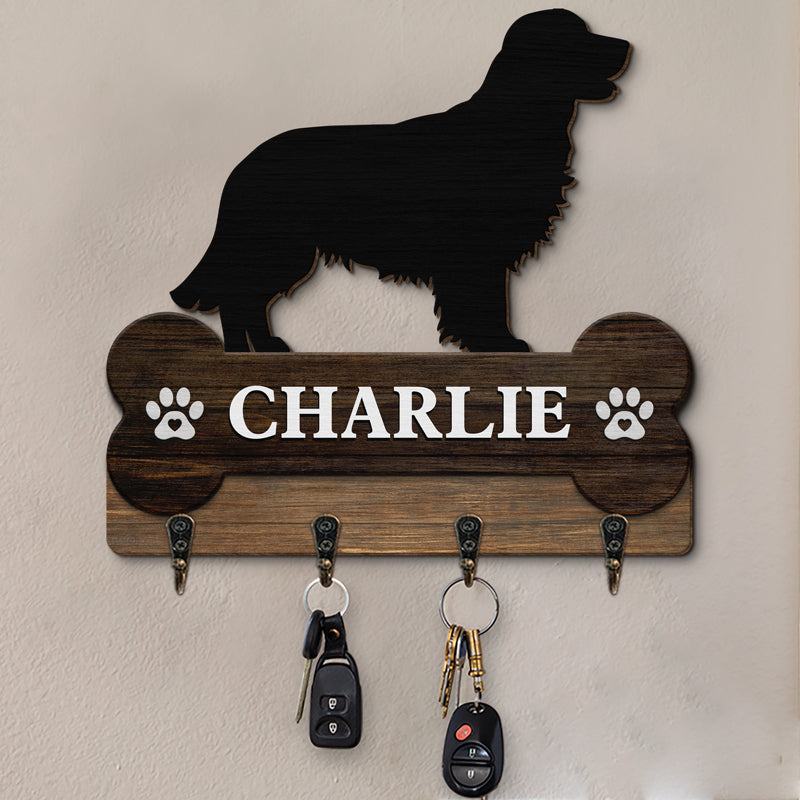 Personalised key ring holder for wall / Key hanger with the family name /  Pet paw print / Personalized housewarming gift