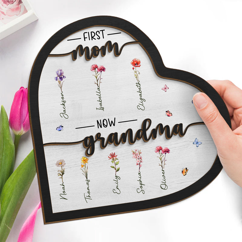 Première maman, maintenant grand-mère - Plaque en bois personnalisée à 2 couches avec support - Cadeau de pendaison de crémaillère pour maman et grand-mère