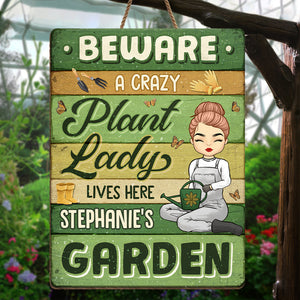 A Crazy Plant Lady Lives Here - Garden Personalized Custom Rectangle Shaped Home Decor Wood Sign - House Warming Gift For Gardening Lovers