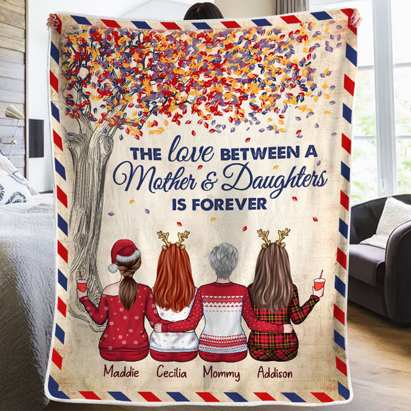 Daughter and Mother Blanket - The love between a Mother and Daughters is  forever (Black)