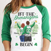 Les manigances vont commencer ! Cadeau pour couple, mari et femme, t-shirt raglan unisexe personnalisé pour la Saint-Patrick